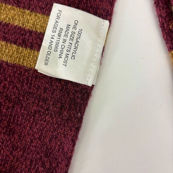Harry Potter Gryffindor Maroon with Gold Striped Winter Scarf Unisex - Picture 3 of 4